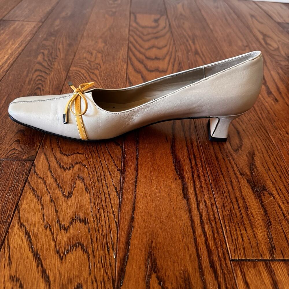 VANELI Women's Shoes 8.5 SS Super Slim Leather Heels Beige Gold Bow Vero Cuoio - Picture 5 of 15